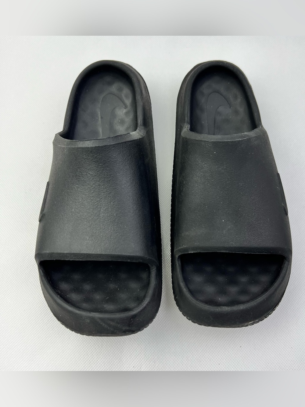 Nike Calm Slide 2.0 Kids Black F9306-001 Foam Sandals Size 2.5Y